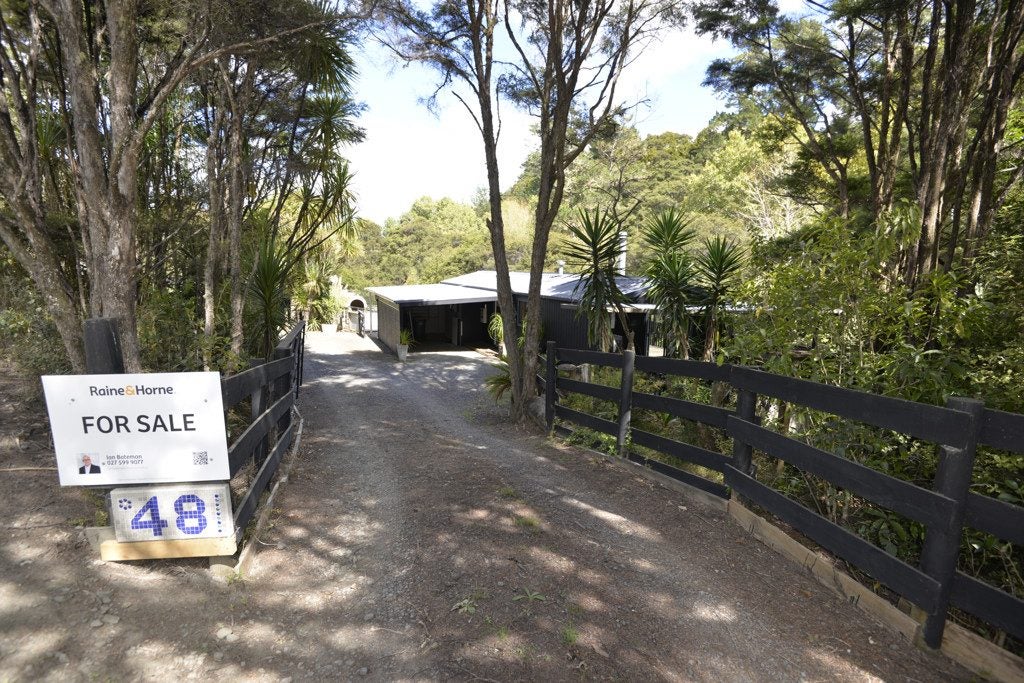48 Lenzen Road, Puhoi, Warkworth - Carousel 2