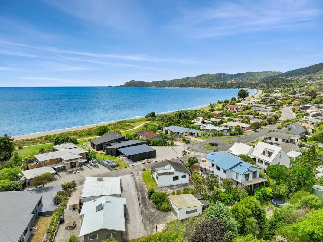 93 Selwyn Street, Pohara - Carousel 1