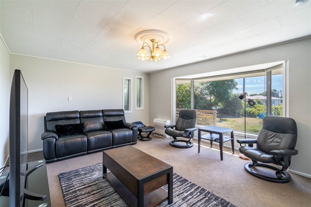 201 Centre Street, Heidelberg, Invercargill - Carousel 2