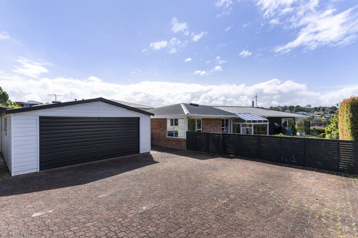 19 Mayfair Crescent, Mairangi Bay, Auckland - Carousel 18