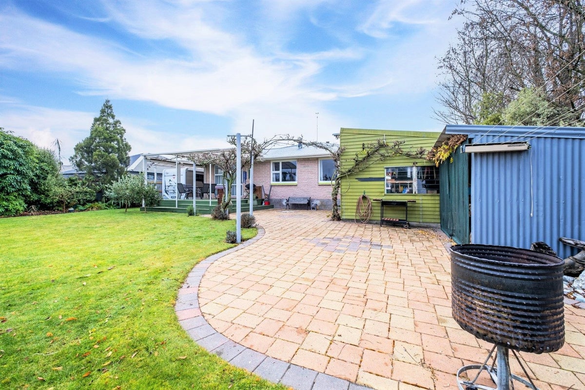 237 King Street, Temuka - Carousel 2