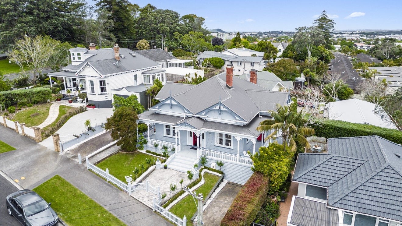 65 Quadrant Road, Onehunga, Auckland - Carousel 2
