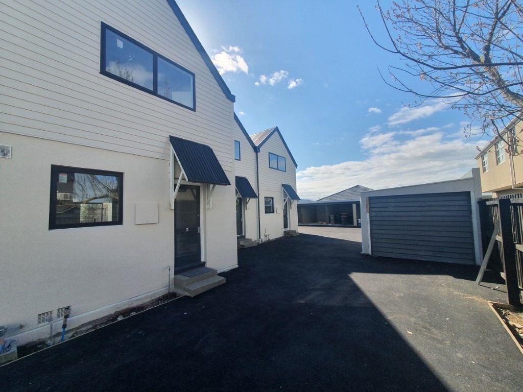 6/486 Barbadoes Street, Edgeware, Christchurch - Carousel 1