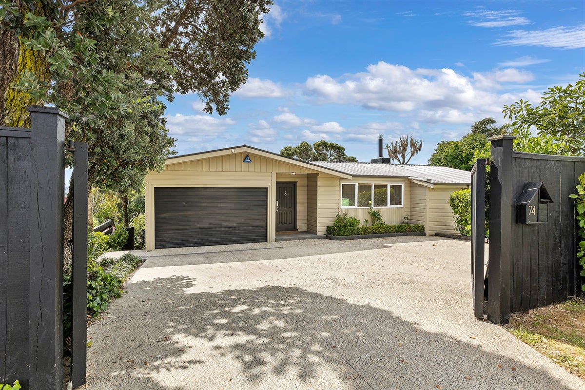 74 Bleakhouse Road, Howick, Auckland - Carousel 2