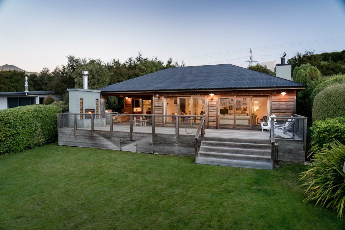 188 Lakeview Terrace, Lake Hawea - Carousel 2