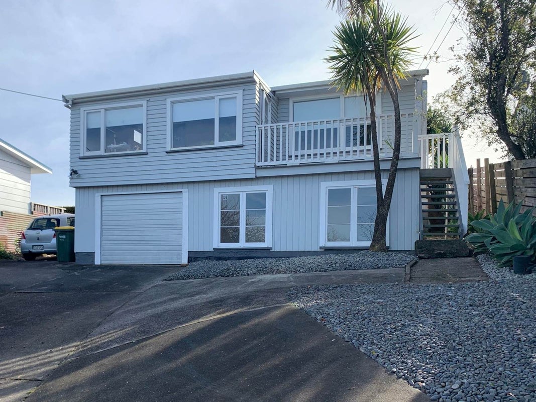 12A Penton Road, Stanmore Bay, Whangaparaoa - Carousel 1