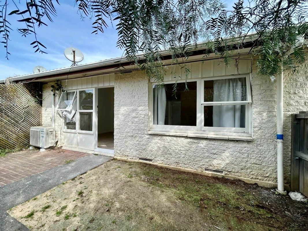 1/6 Almond Place, Mount Wellington, Auckland - Carousel 10