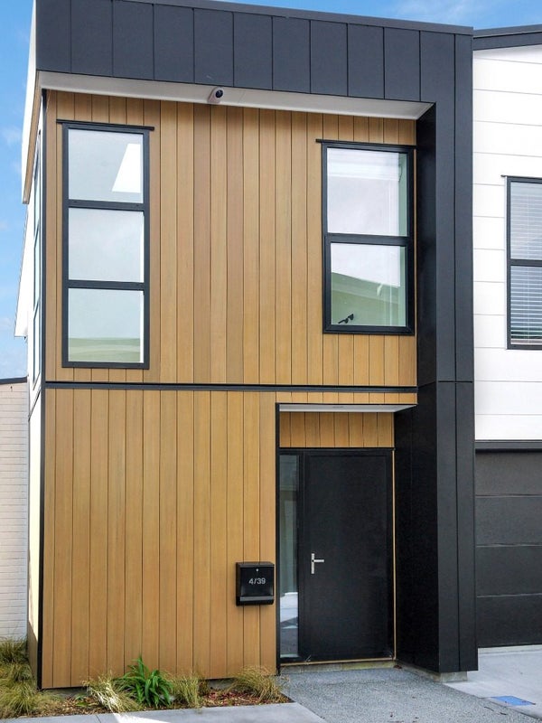 4/39 Nelson Street, Petone, Lower Hutt - Carousel 1