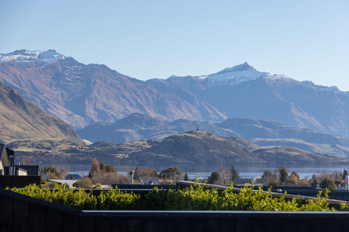71 Farrant Drive, Wanaka - Carousel 2