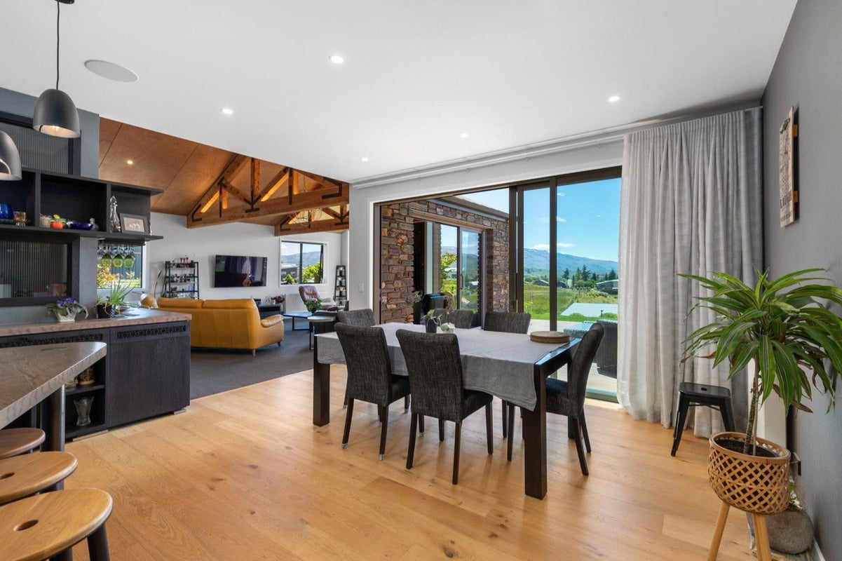 50 Lynn Lane, Bannockburn, Cromwell - Carousel 2