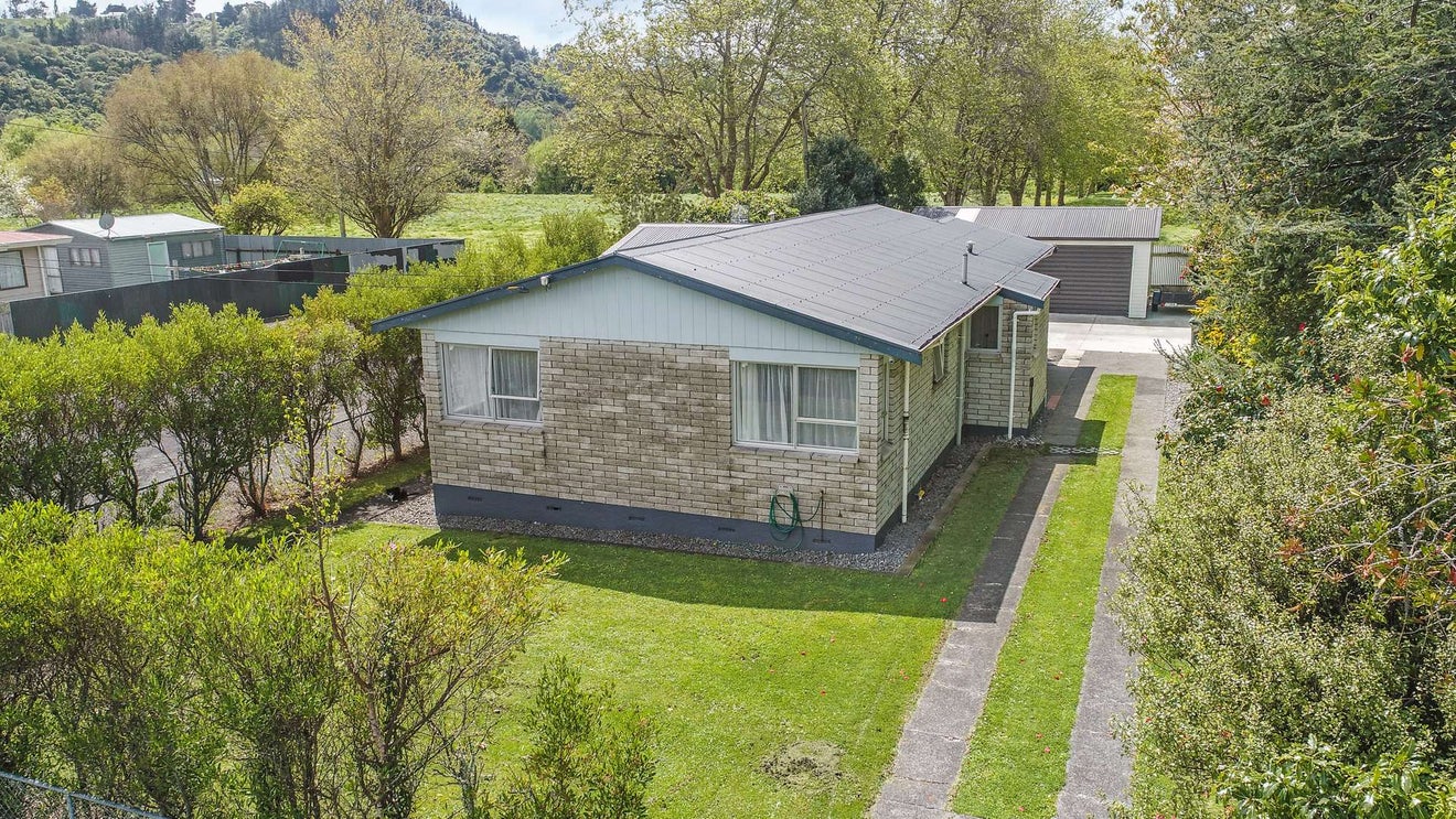 36 Mitchell Street, Aramoho, Whanganui - Carousel 2