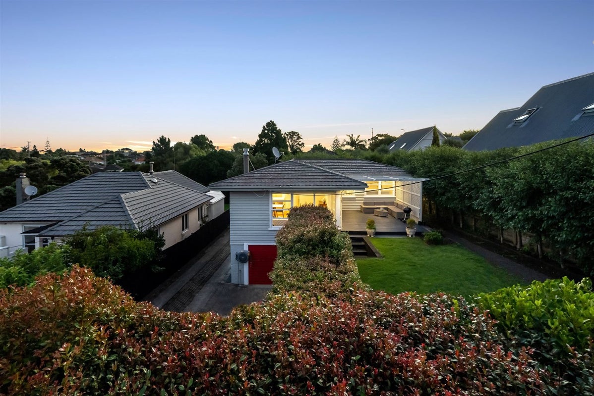 1/25 Creamer Avenue, Belmont, Auckland - Carousel 17