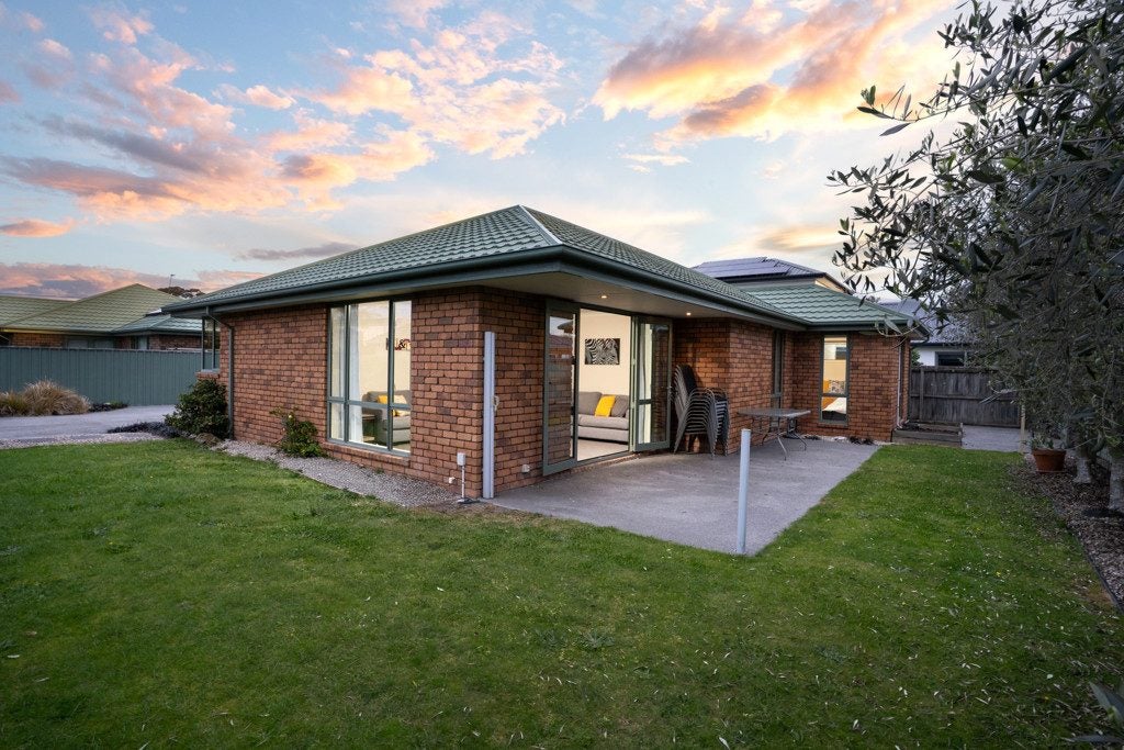 301C Burwood Road, Burwood, Christchurch - Carousel 2