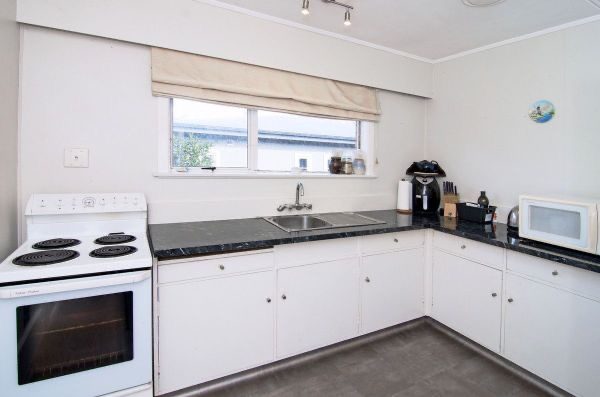38A Jordan Terrace, Lansdowne, Masterton - Carousel 2