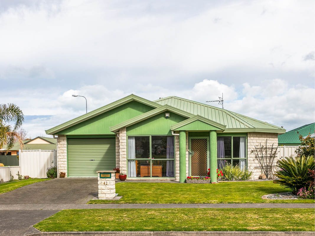 42 Potae Avenue, Lytton West, Gisborne - Carousel 1