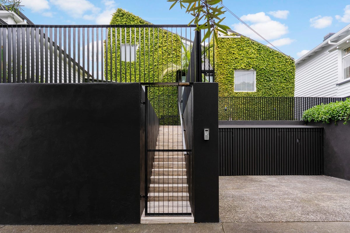 86 Islington Street, Ponsonby, Auckland - Carousel 1