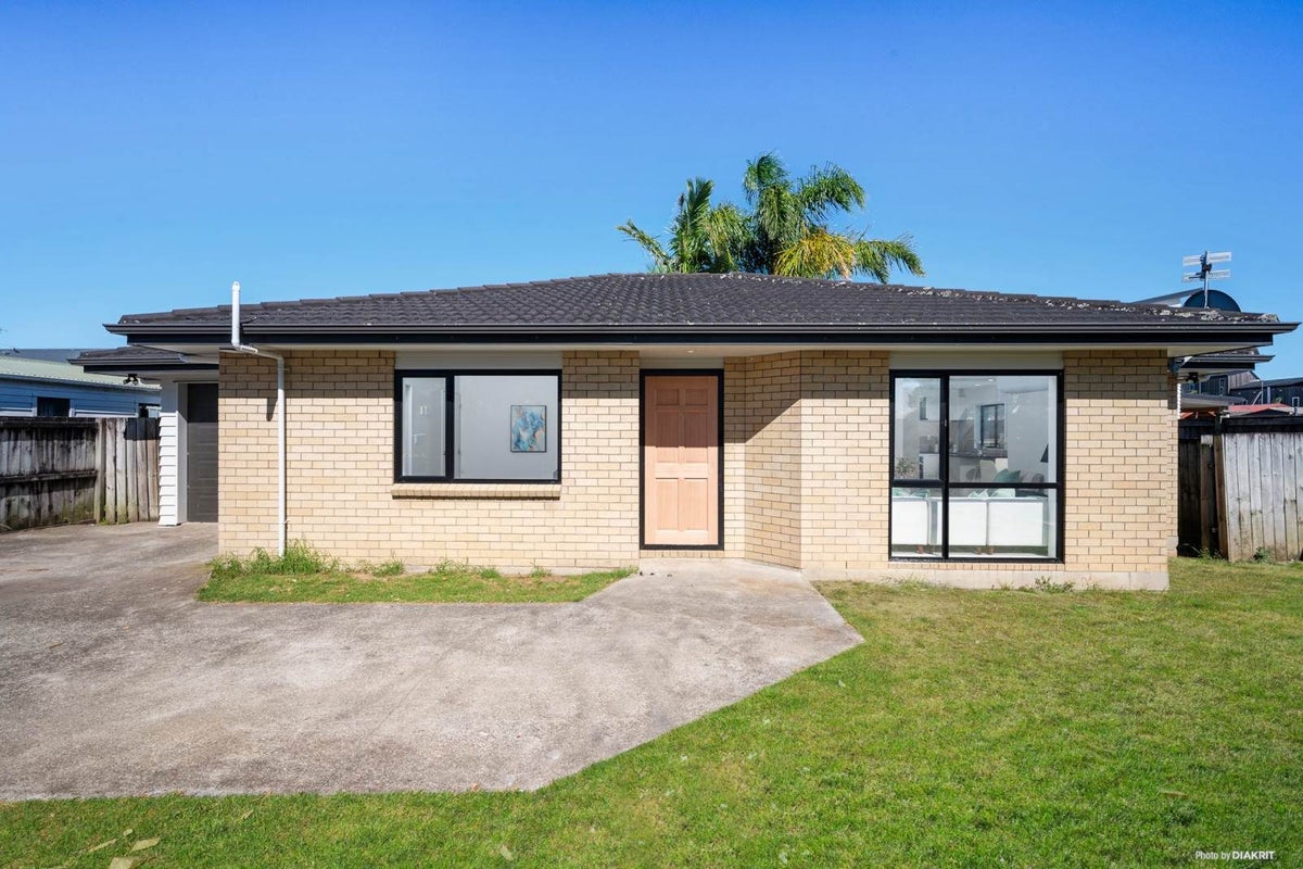 27 Albert Street, Otahuhu, Auckland - Carousel 15