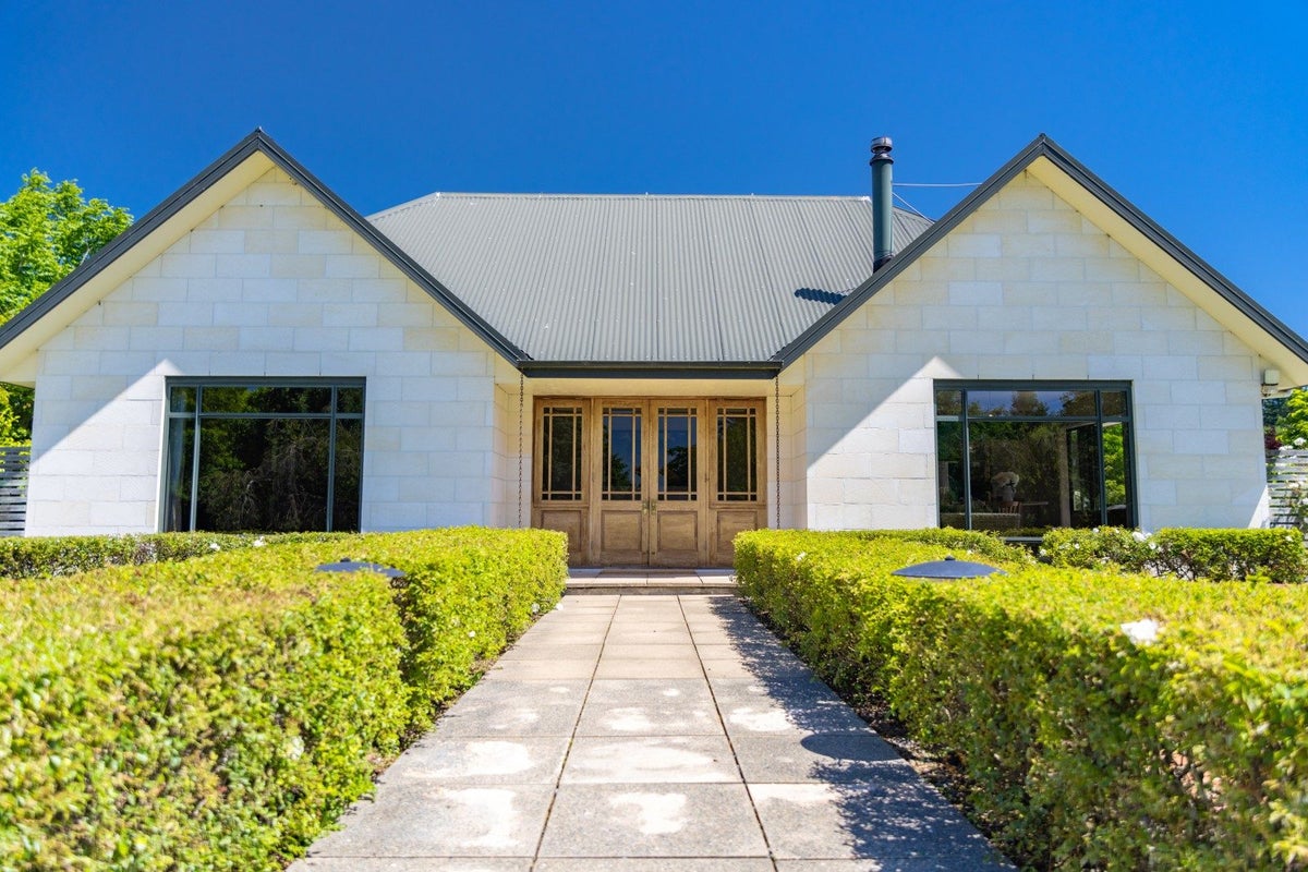 1155 Hoskyns Road, Kirwee, Christchurch - Carousel 1