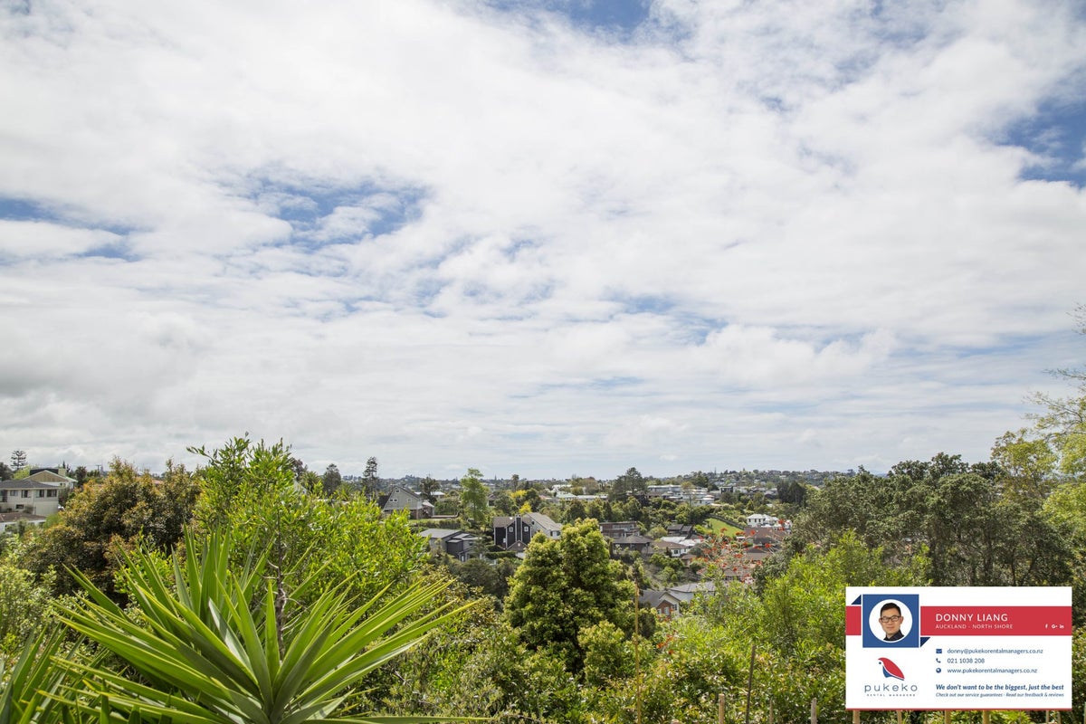 2 Malters Place, Browns Bay, Auckland - Carousel 8