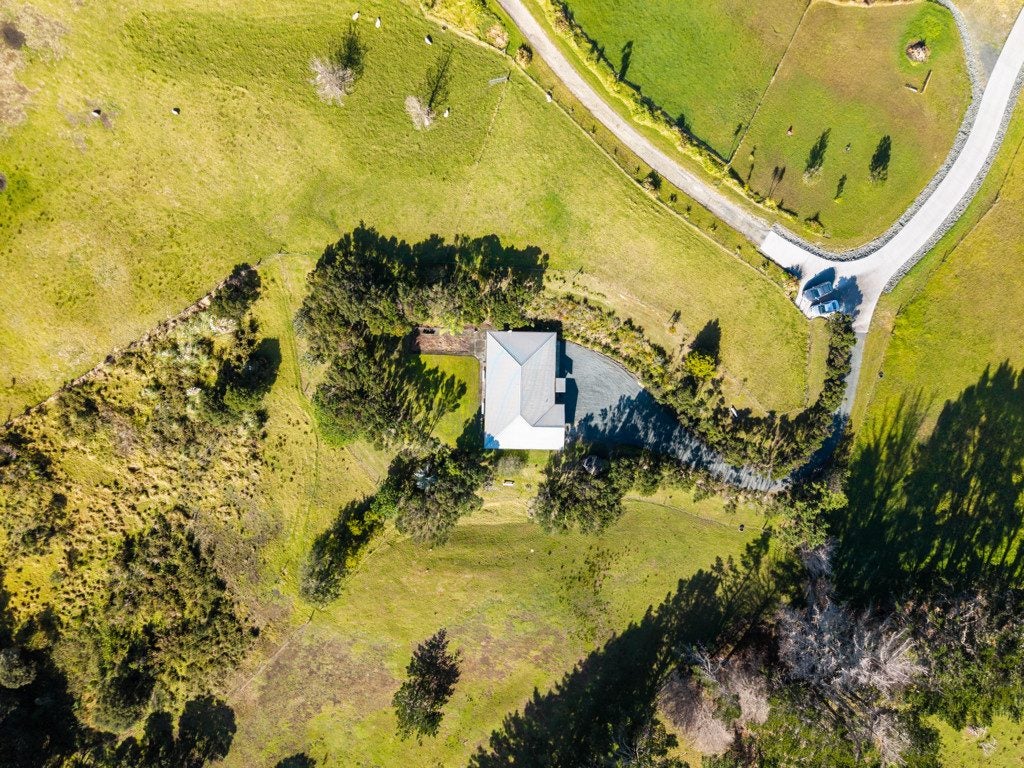 58 Garbolino Road - Carousel 30