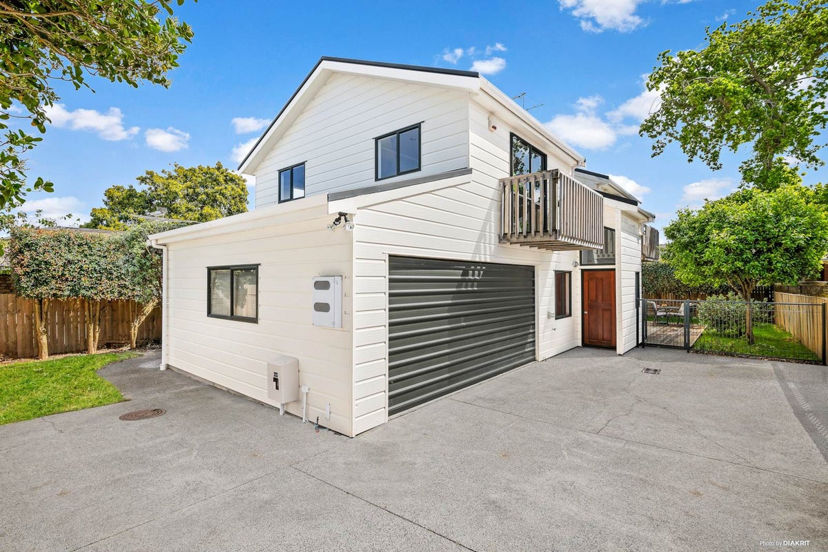 451 Smart Road, Hillsborough, New Plymouth - Carousel 1