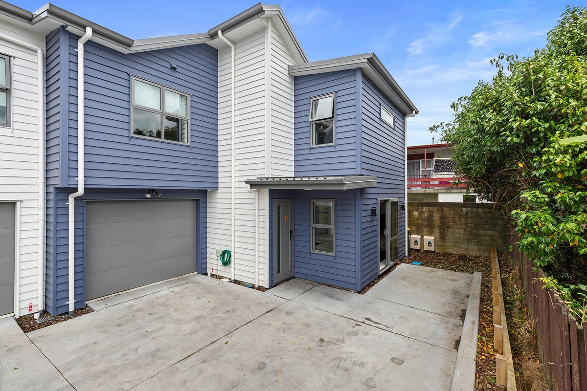 2/29 May Street, Hamilton East, Hamilton - Carousel 1