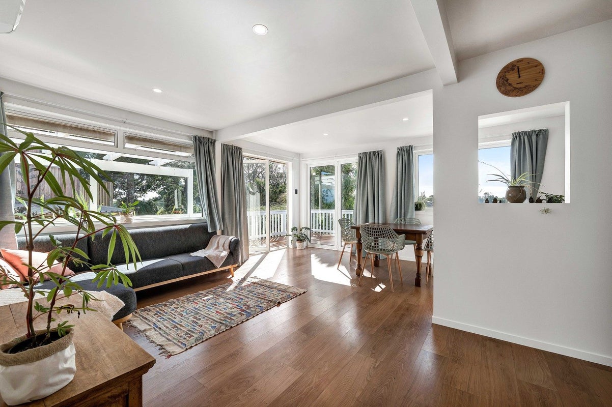 109 Frankley Road, Frankleigh Park, New Plymouth - Carousel 1