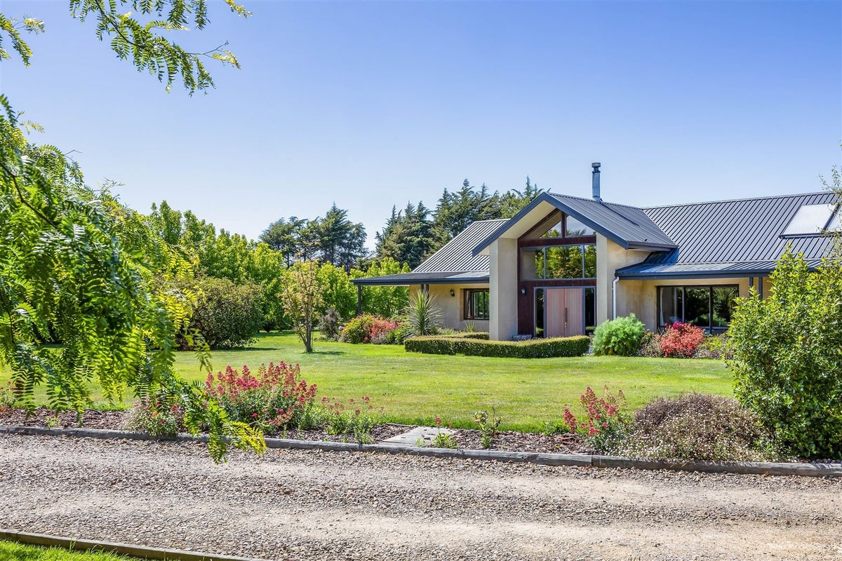 8 Mclean Road, LEITHFIELD, AMBERLEY - Carousel 2