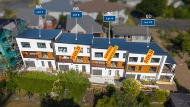 8B Baird Street, Howick, Auckland - Carousel 1