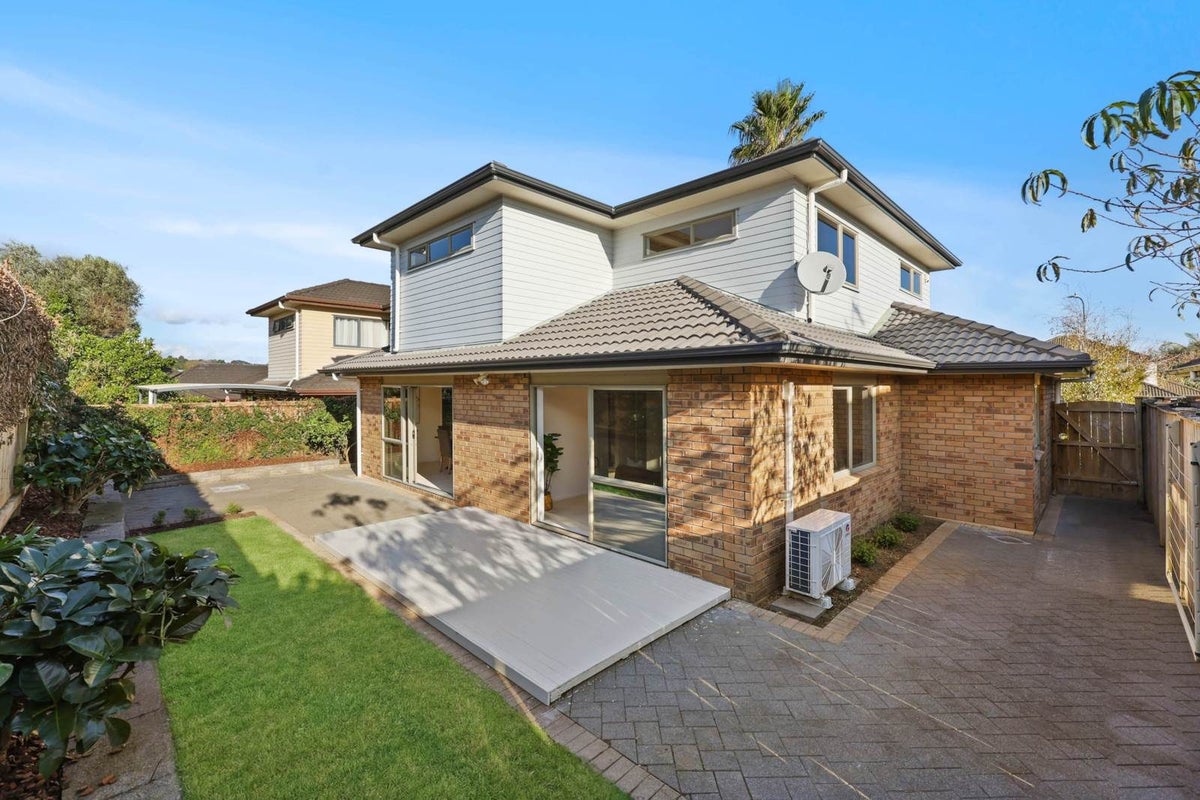 14 Hampervale Place, Flat Bush, Auckland - Carousel 2