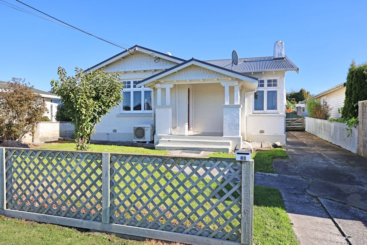 48 Till Street, South Hill, Oamaru - Carousel 1