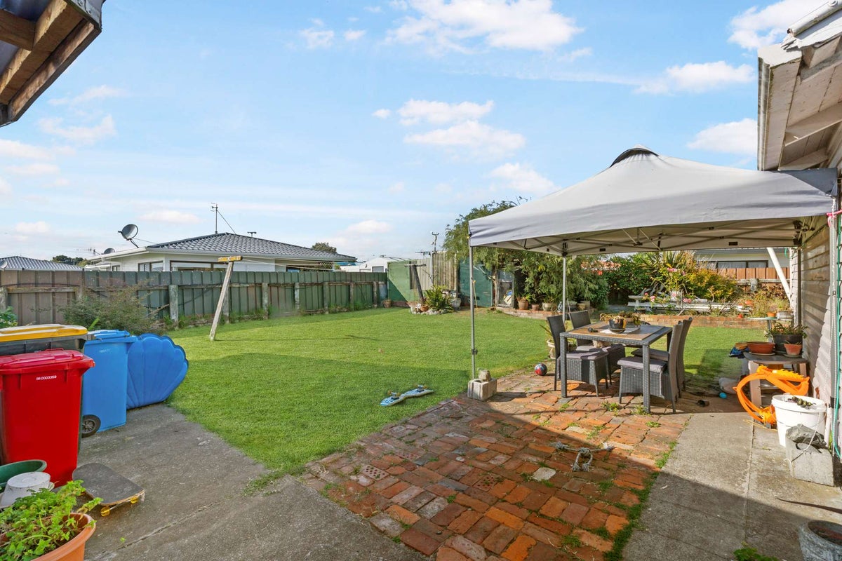 18 Cook Street, Foxton, Foxton - Carousel 2