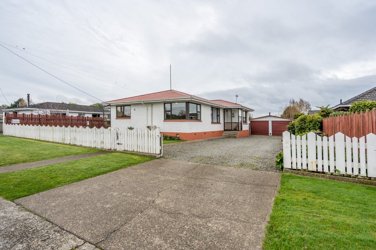 150 Dipton Street, Kingswell, Invercargill - Carousel 1