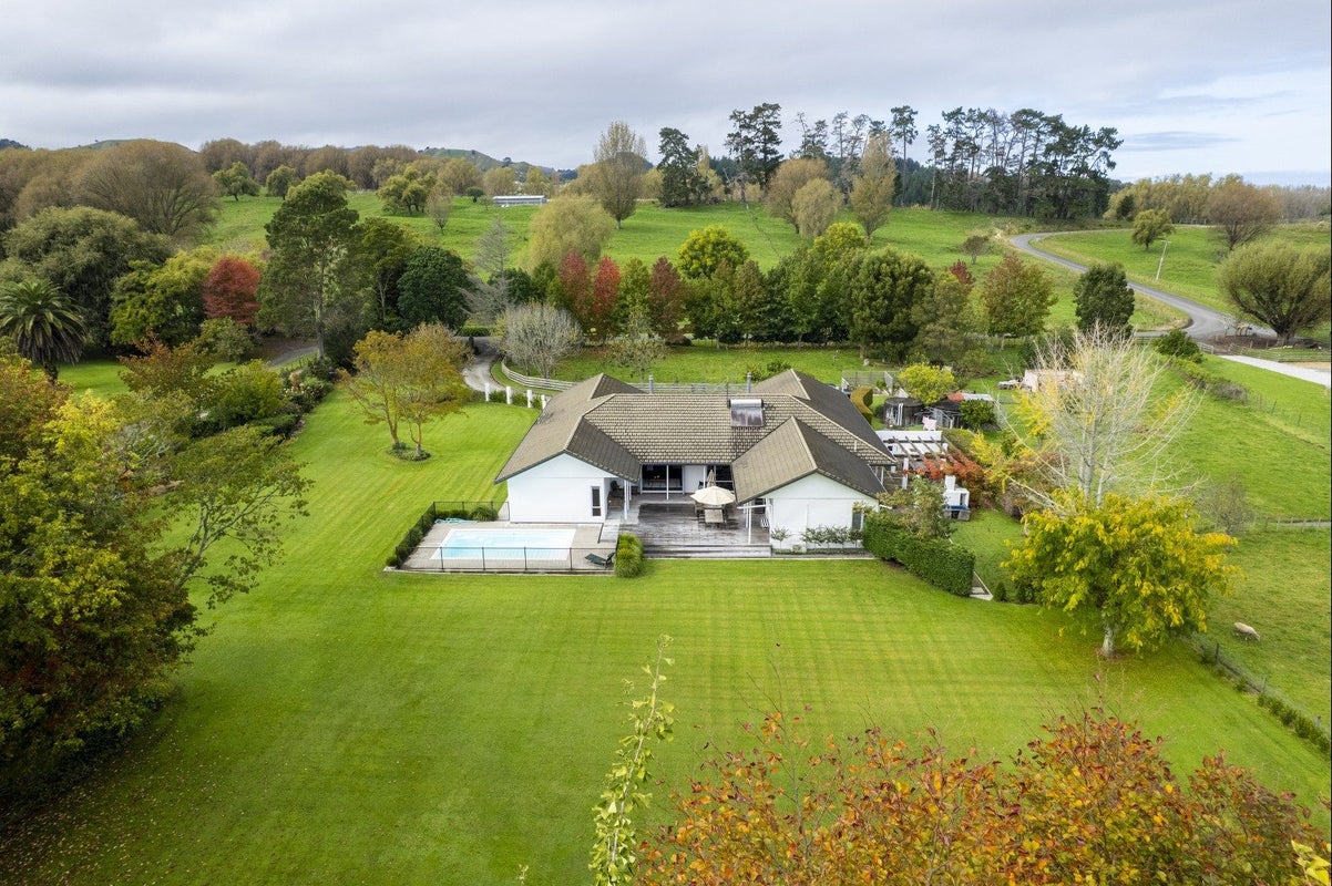 121 Somerton Road, Makauri, Gisborne - Carousel 2