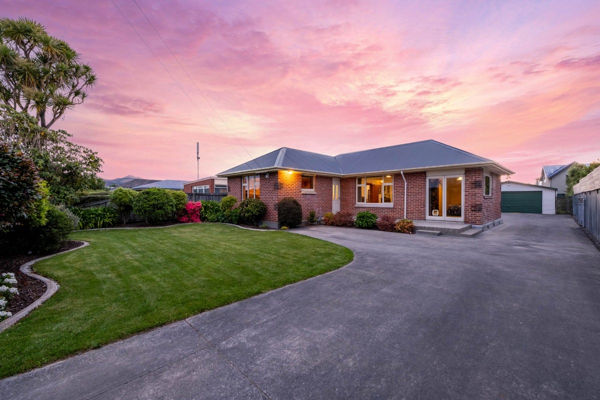 88 Hoon Hay Road, Hoon Hay, Christchurch - Carousel 1