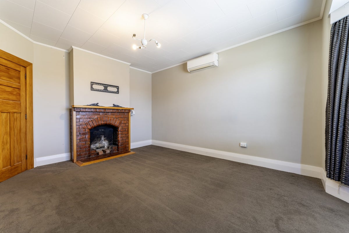 3 Sutter Street, Seaview, Timaru - Carousel 1