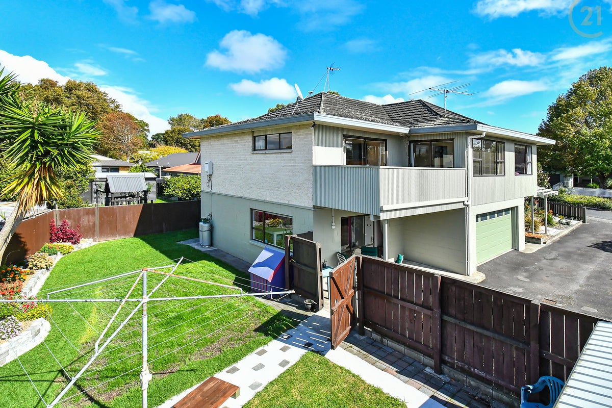 5 Prestwick Place, Wattle Downs, Auckland - Carousel 21