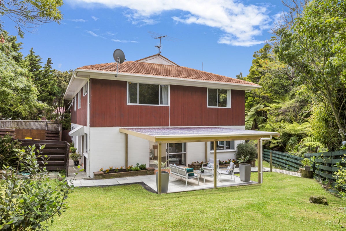 10/133 Hutchinson Avenue, New Lynn, Auckland - Carousel 1