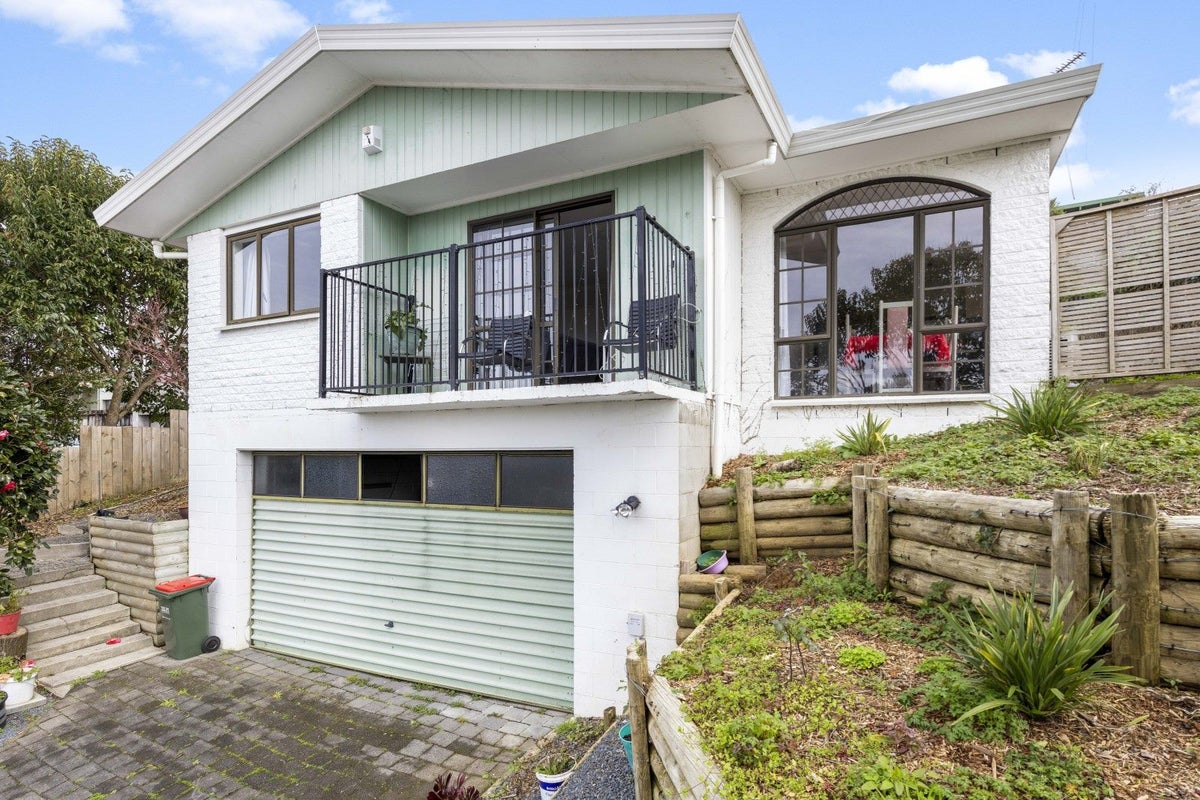 1 Stirling Place, Dinsdale, Hamilton - Carousel 1