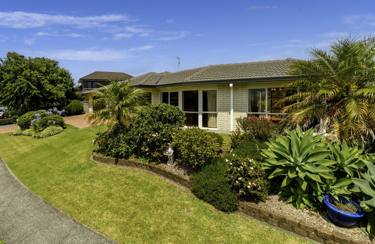 12 Avocet Avenue, Maungatapu, Tauranga - Carousel 1