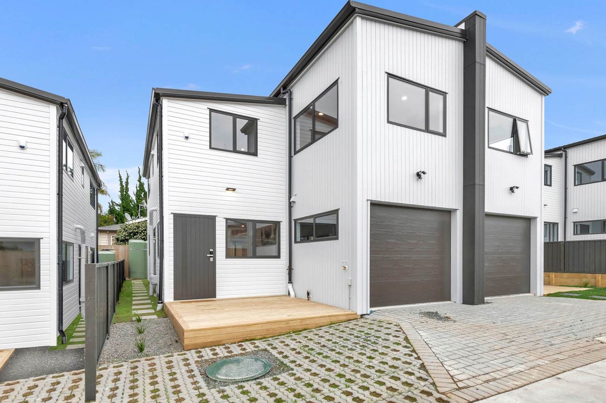 41D Central Avenue, Papatoetoe, Auckland - Carousel 1