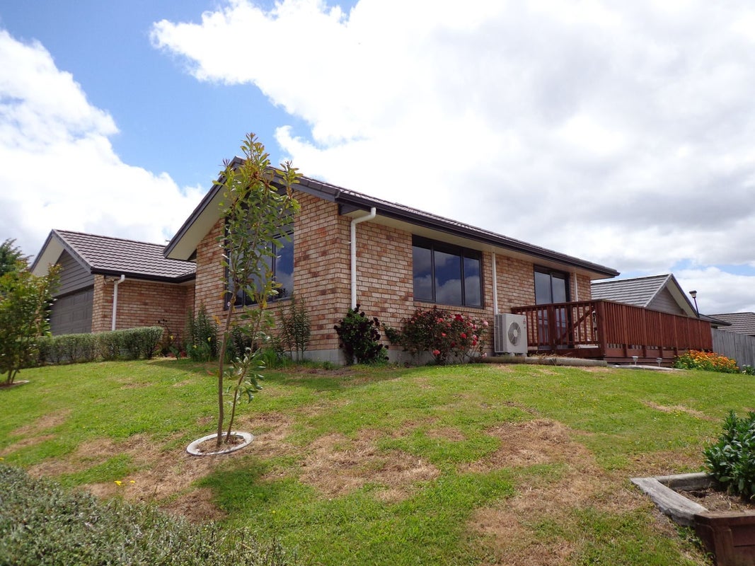58 Farnborough Drive, Grandview Heights, Hamilton - Carousel 10