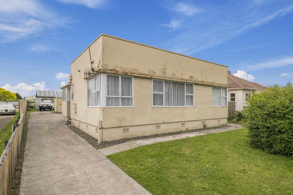 59 Wallace Crescent, Glenholme, Rotorua - Carousel 1