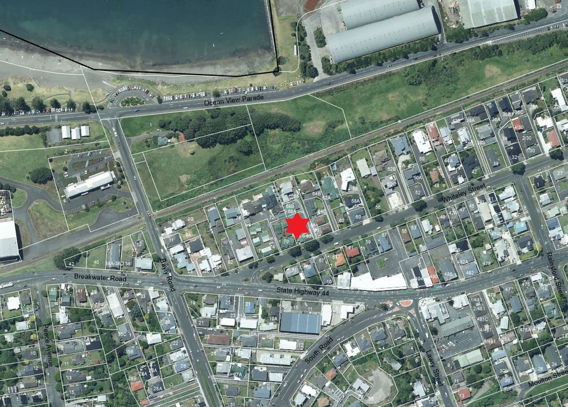 5/68 Whiteley ST, Moturoa, New Plymouth - Carousel 5