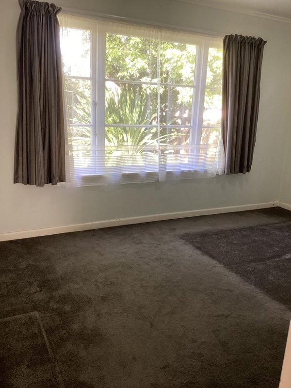 63 Matipo Road, Te Atatu Peninsula, Auckland - Carousel 2