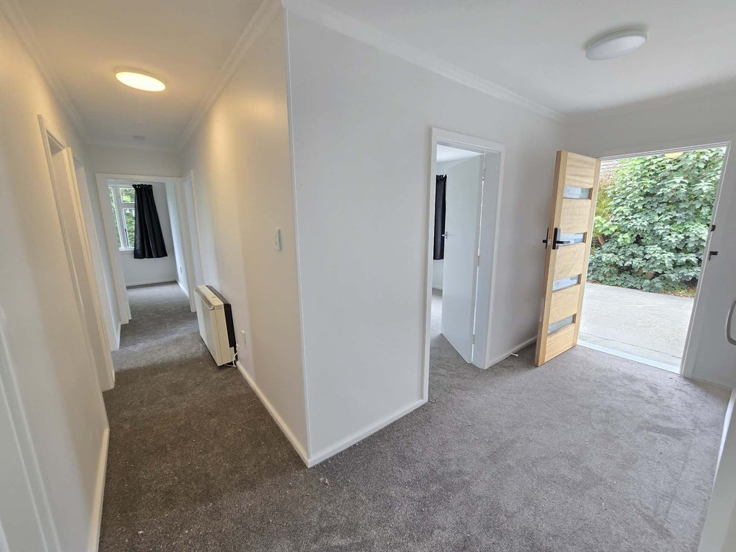 8 English Street, Sockburn, Christchurch - Carousel 2