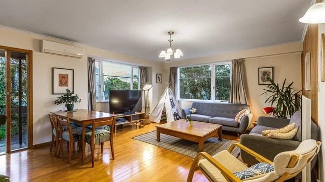 20 Woodvale Road, Glen Eden, Auckland - Carousel 1