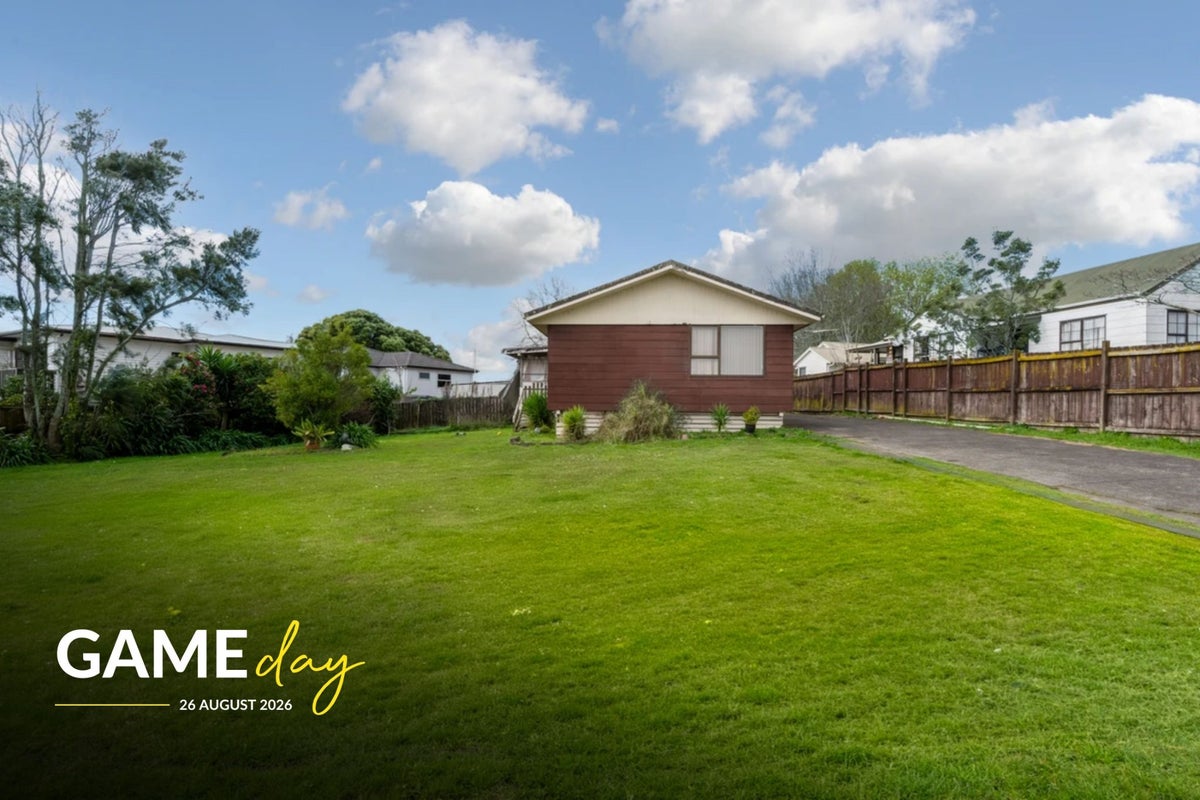 59 Hollyford Drive, Clover Park, Auckland - Carousel 1