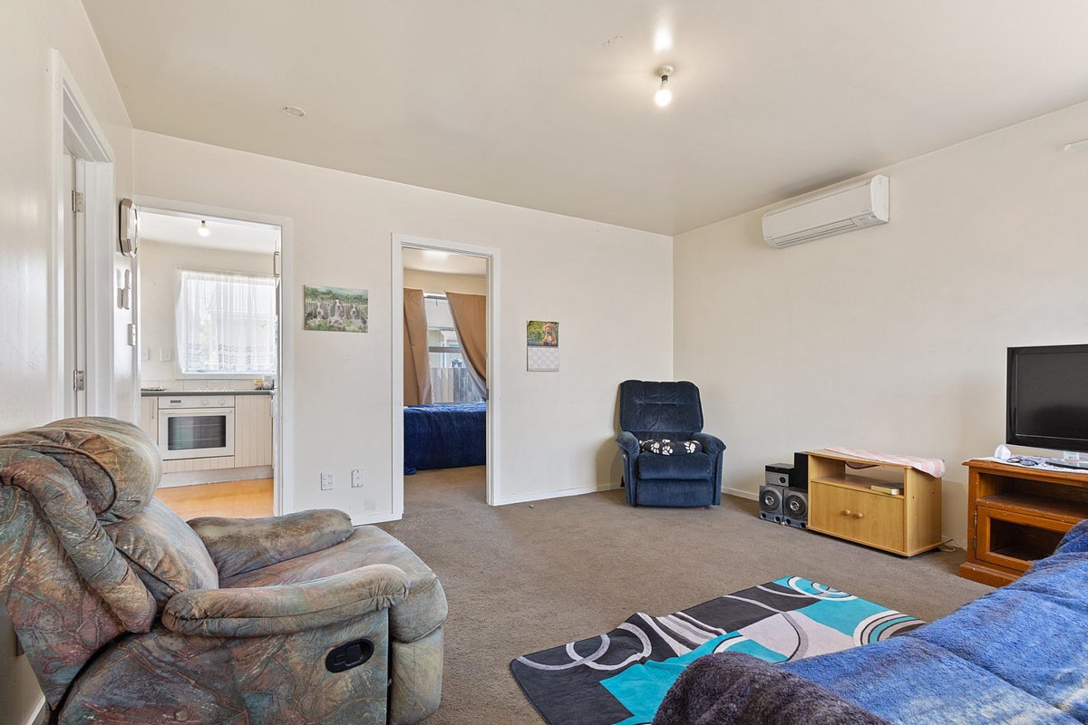 3/467 Tuam Street, Phillipstown, Christchurch - Carousel 2