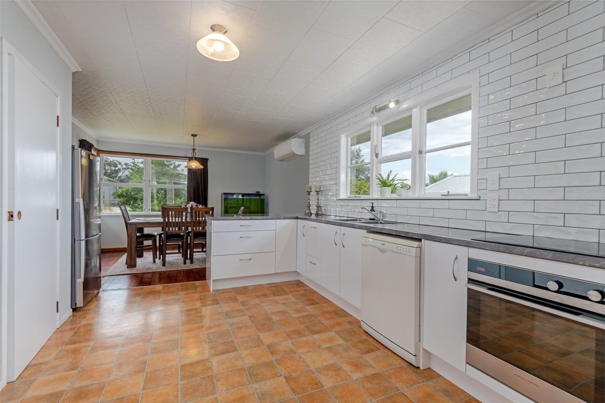 85 Grey Street, Woodville - Carousel 2